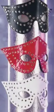 Маски из кожи